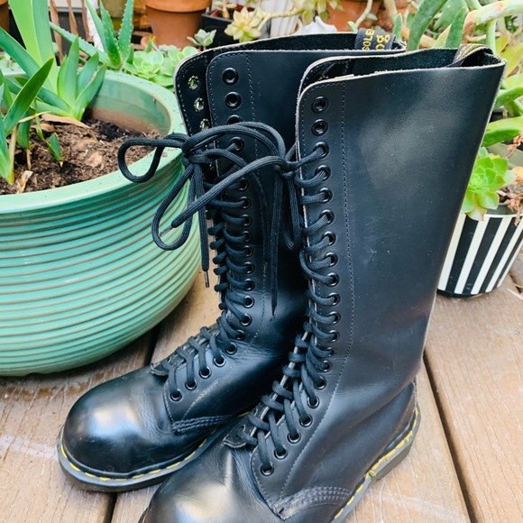 🖤❤️ SOLD!!!  Vintage 90s steel toe 20 eyelet 1942 Dr. Martens - Picture 10 of 11